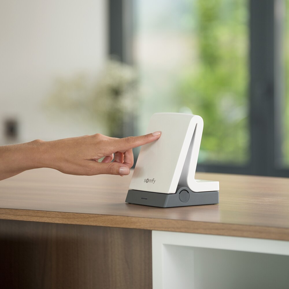 somfy-centrala-smart-home-tahoma-charmonogram